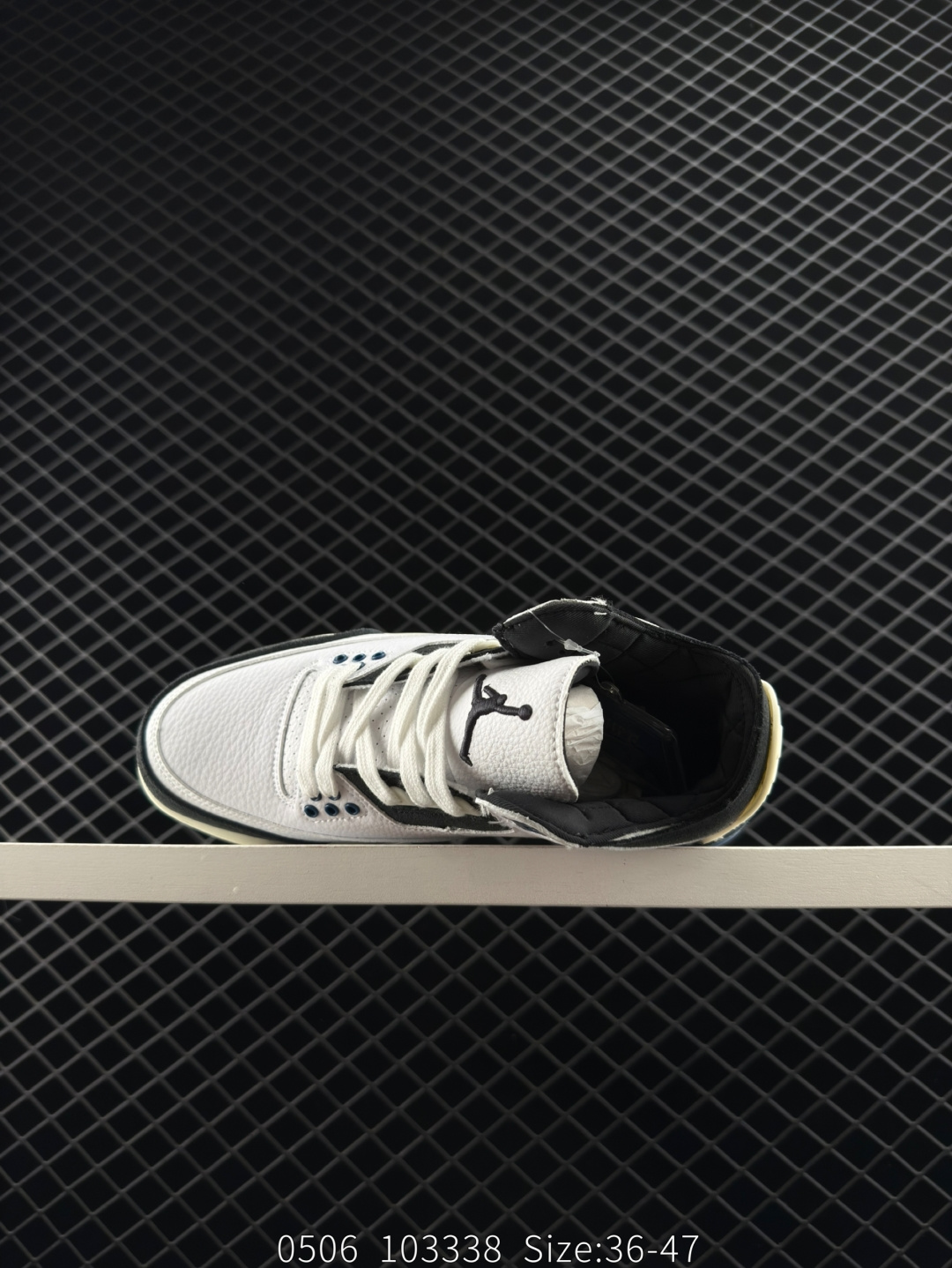 Air Jordan 3 Retro x A Ma Maniére ”DIFFUSED BLUE“